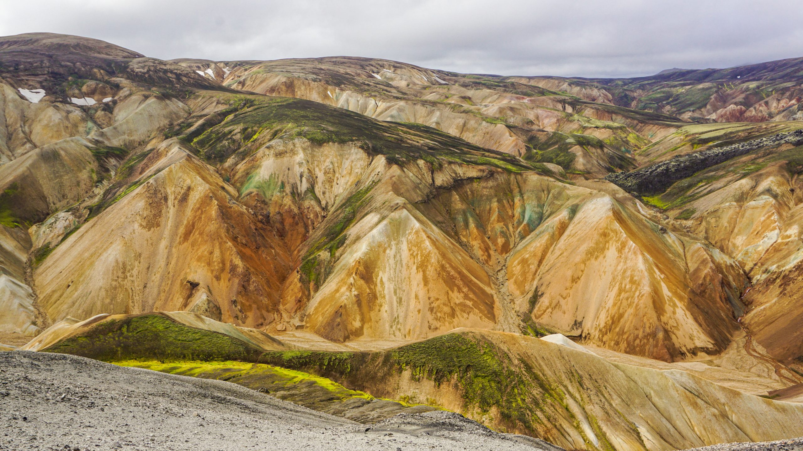 Read more about the article Landmannalaugar in a Day: Things to Do and Tips for Visiting